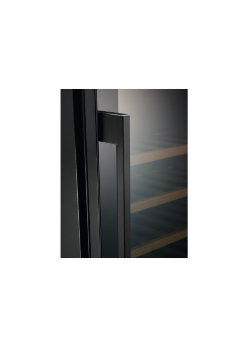 Холодильник Electrolux EWUS020B5B