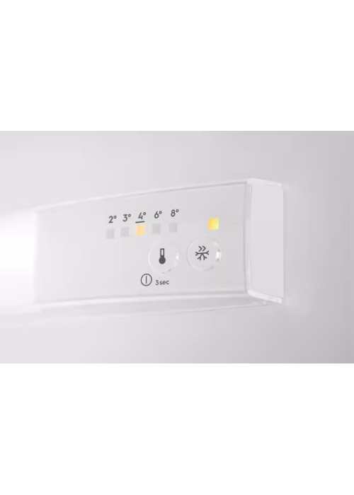 Холодильник з морозильною камерою Electrolux RNT6NE18S