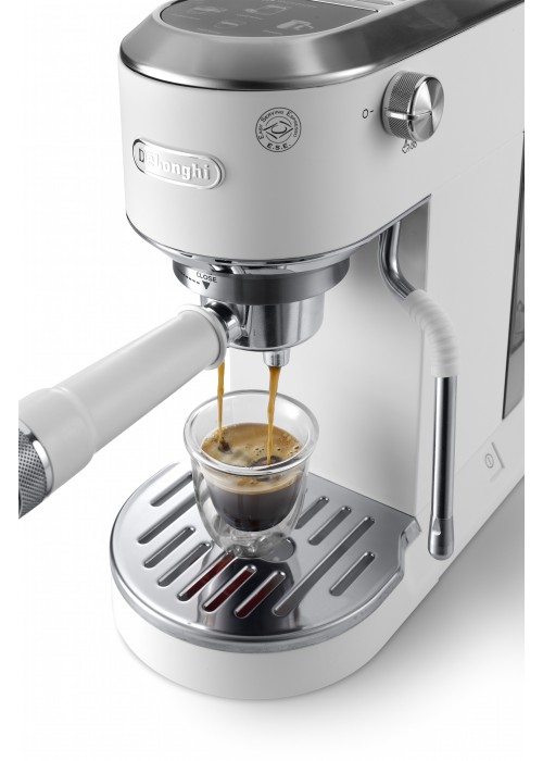 Кавоварка DeLonghi EC 890.WI