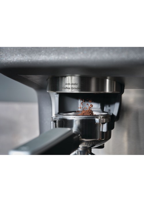 Рожкова кавоварка еспресо Electrolux E8EC1-8BP