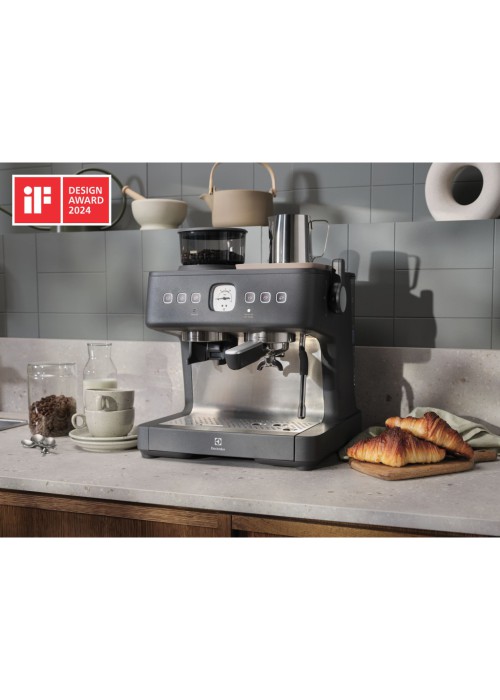Рожкова кавоварка еспресо Electrolux E8EC1-8BP