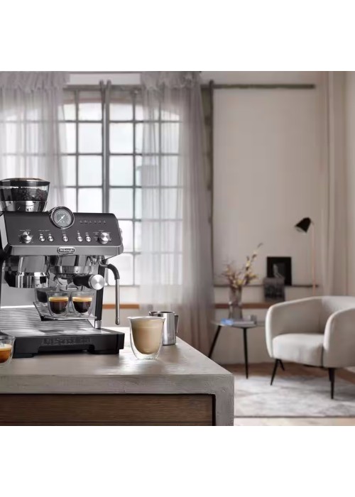 Кавоварка DeLonghi EC 9555 BK