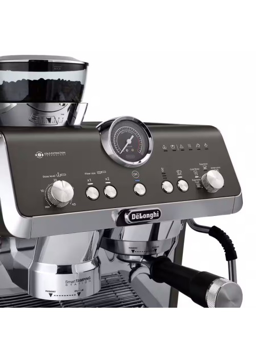 Кавоварка DeLonghi EC 9555 BK