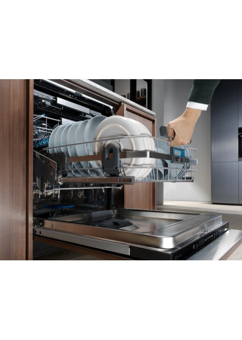 Посудомийна машина Electrolux EEC87310W