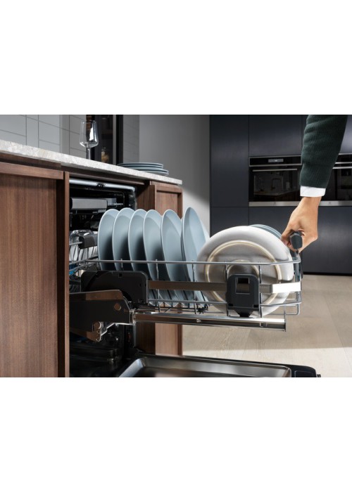 Посудомийна машина Electrolux EEC87310W