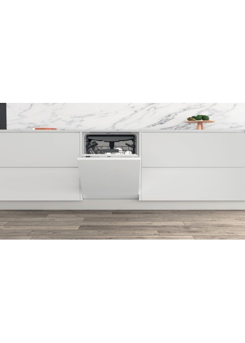 Вбудована посудомийна машина Whirlpool WIC3C33PFE