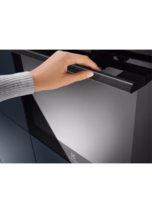 Духова шафа Electrolux EOC6P77H