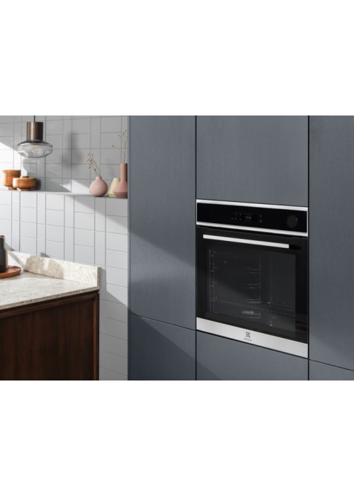 Духова шафа Electrolux EOC8P39WX