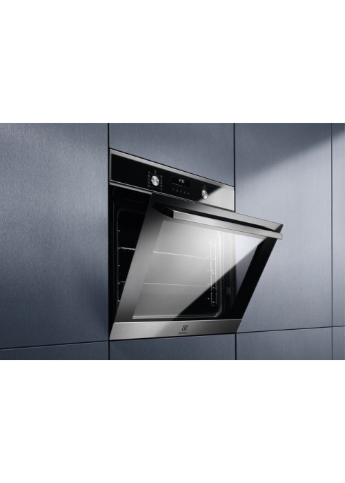 Духова шафа Electrolux EOF6P76BX