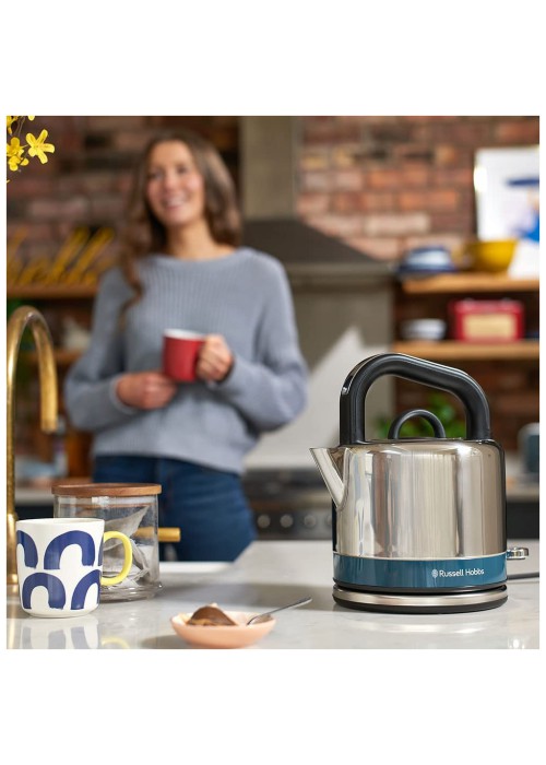 Електрочайник Russell Hobbs 26421-70